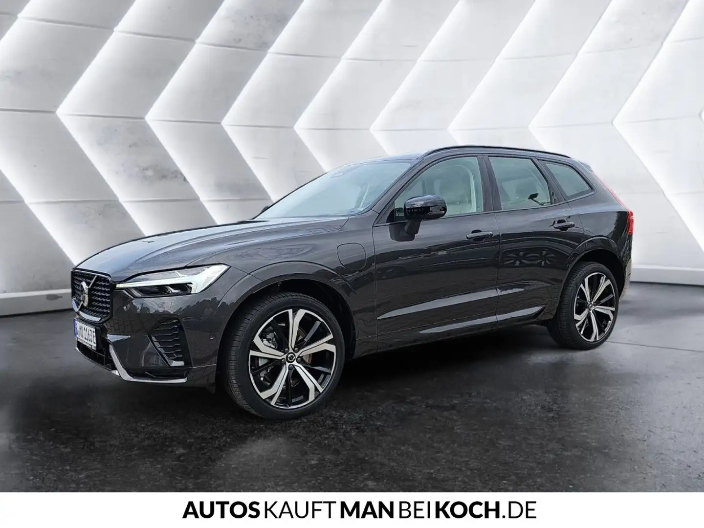 Volvo XC60 T6 AWD Plug-in Hybrid Ultra Dark Grau - 2