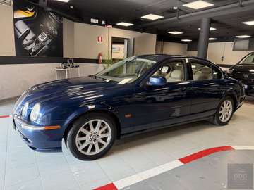 S-Type 3.0 V6 Executive