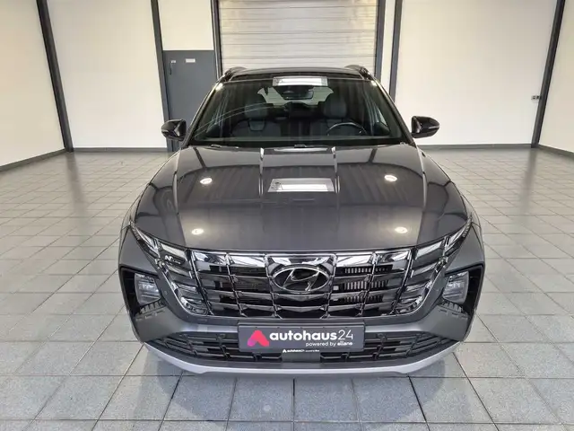 Hyundai Tucson view 2