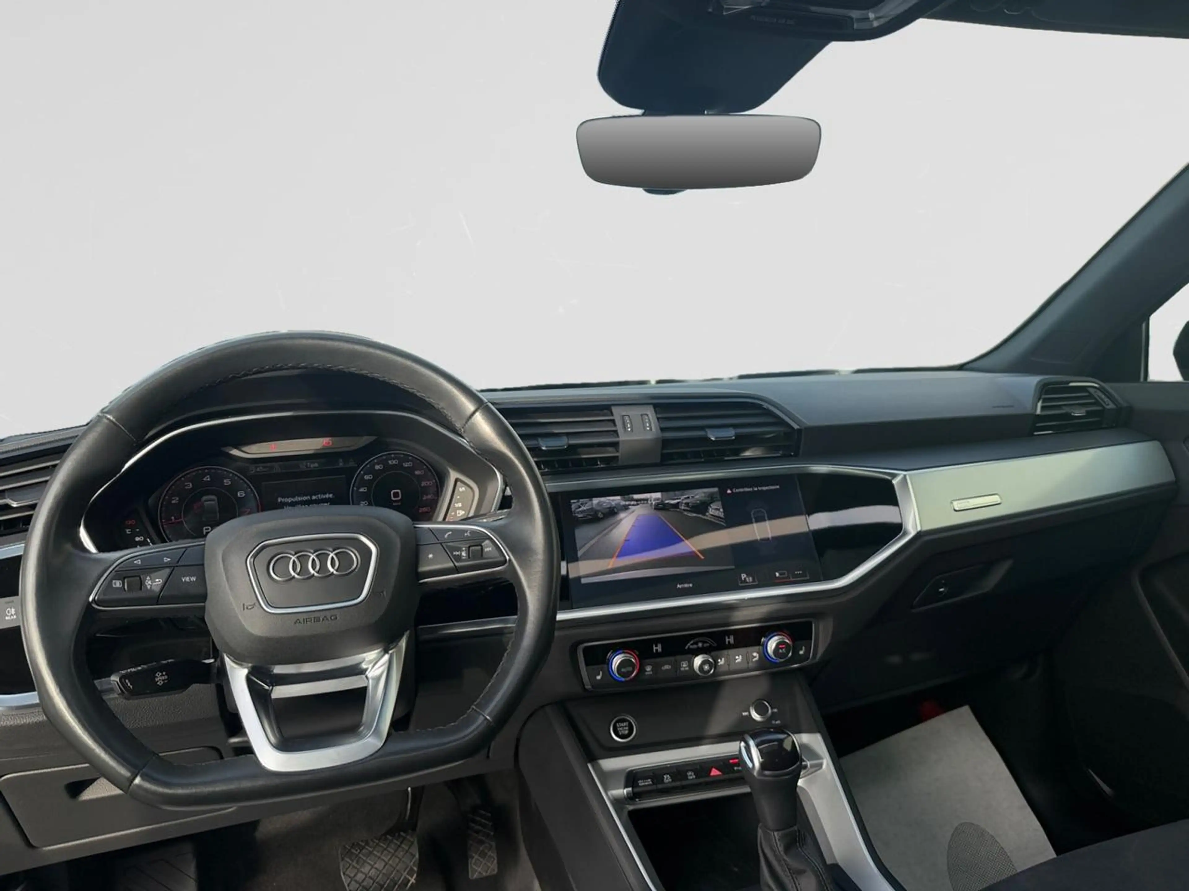 Audi Q3 35 TFSI Sport Edition S tronic — photo 19