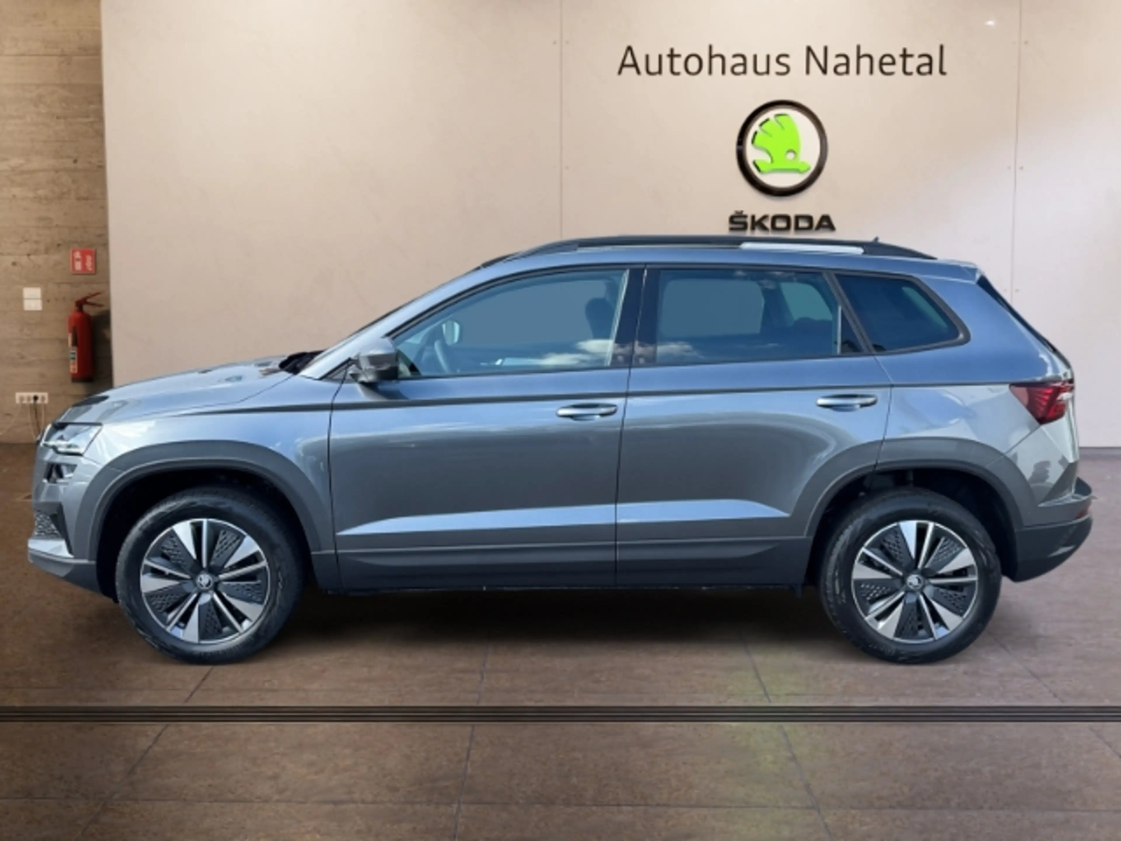 Skoda Karoq 1.5 TSI DSG BALANCE MATRIX NAVI AHK SHZ PDC RÜFA C — photo 2