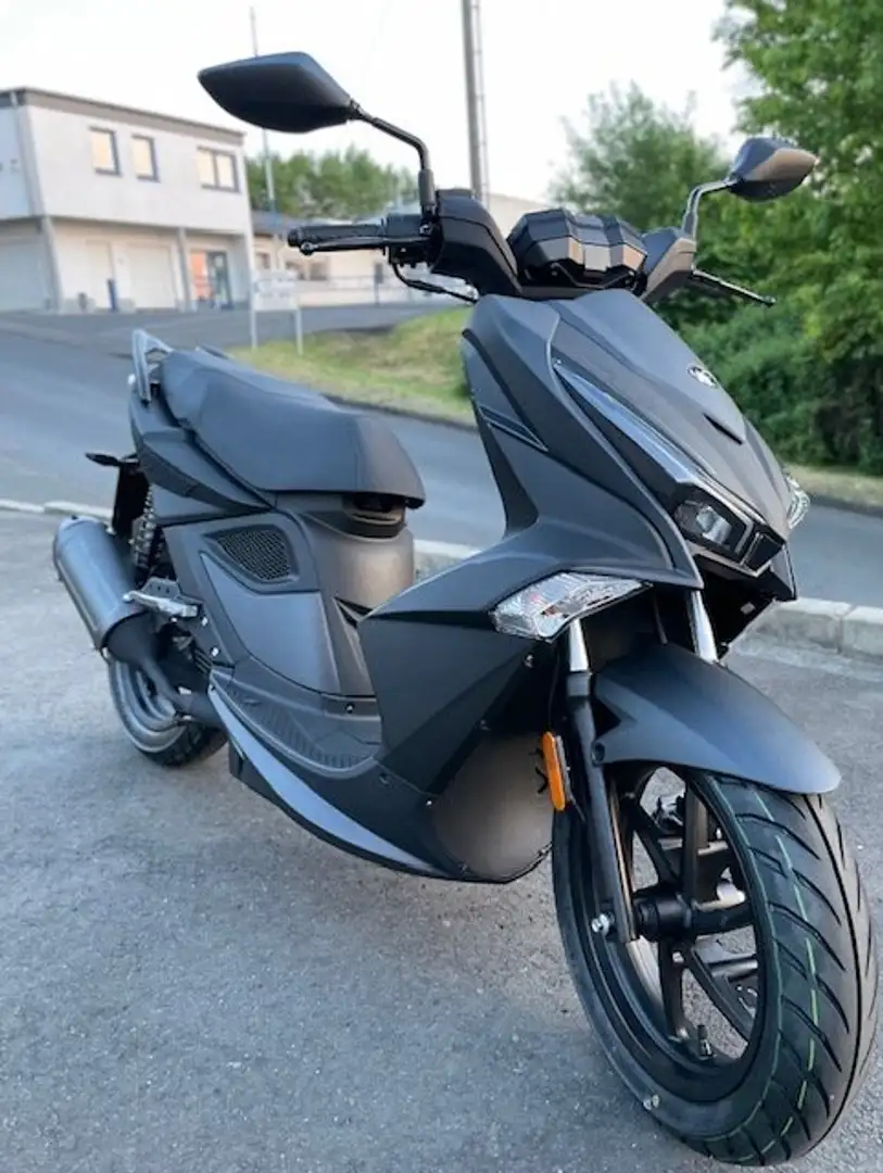 Kymco Super 8 R 50i  -  green + red  + schwarzmatt -AKTIONSPREIS Schwarz - 1