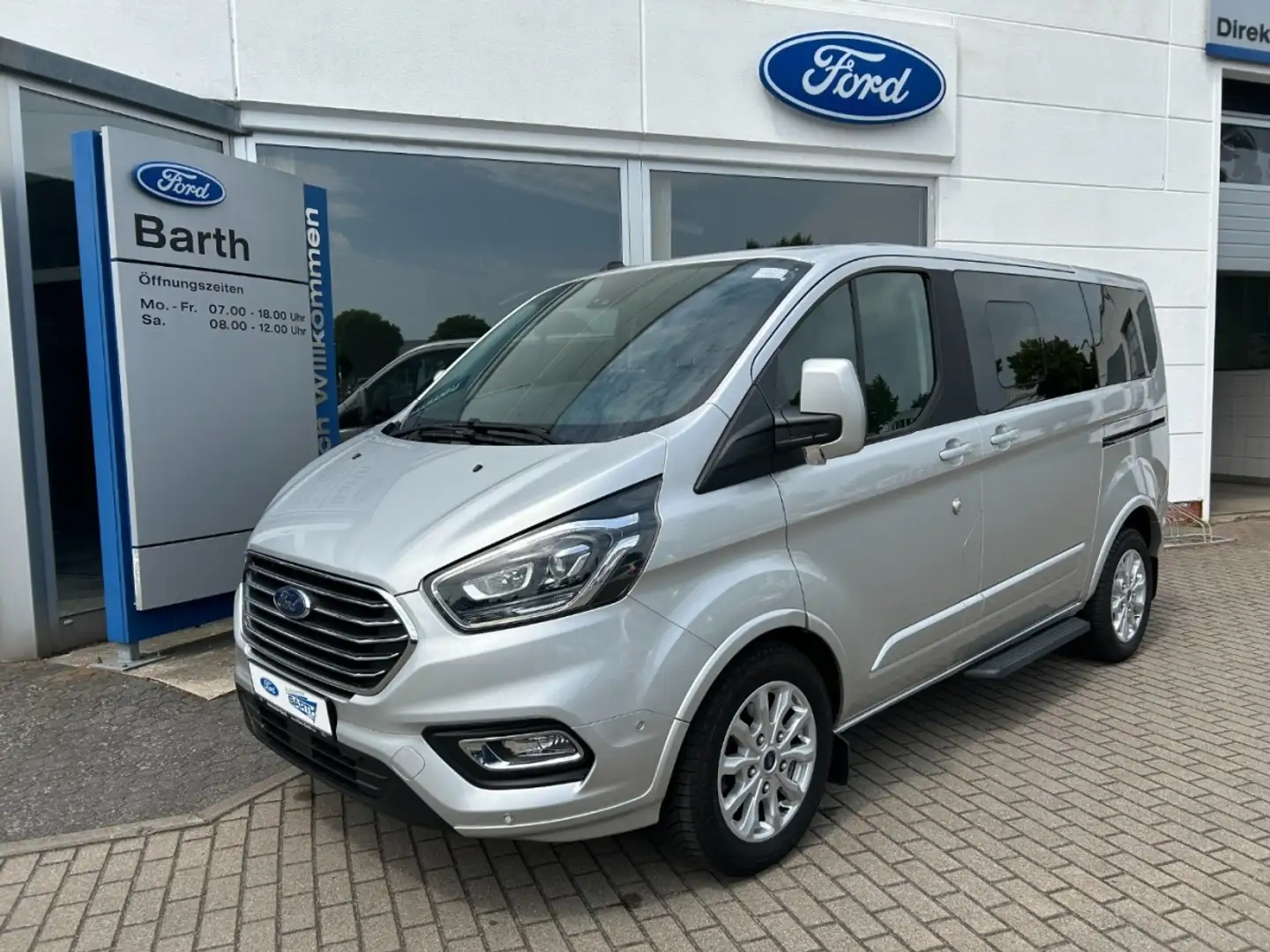 Ford Tourneo Custom 2.0 TDCi 320 L1 9-Sitzer ACC SHZ Argent - 2