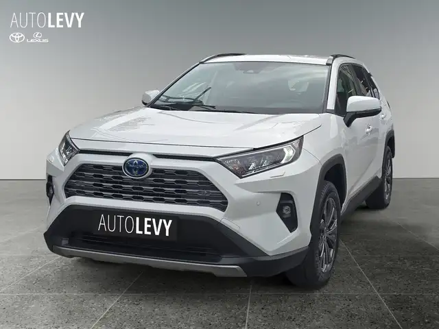 Toyota Rav4 view 2