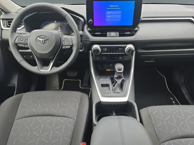Toyota Rav4 view 11