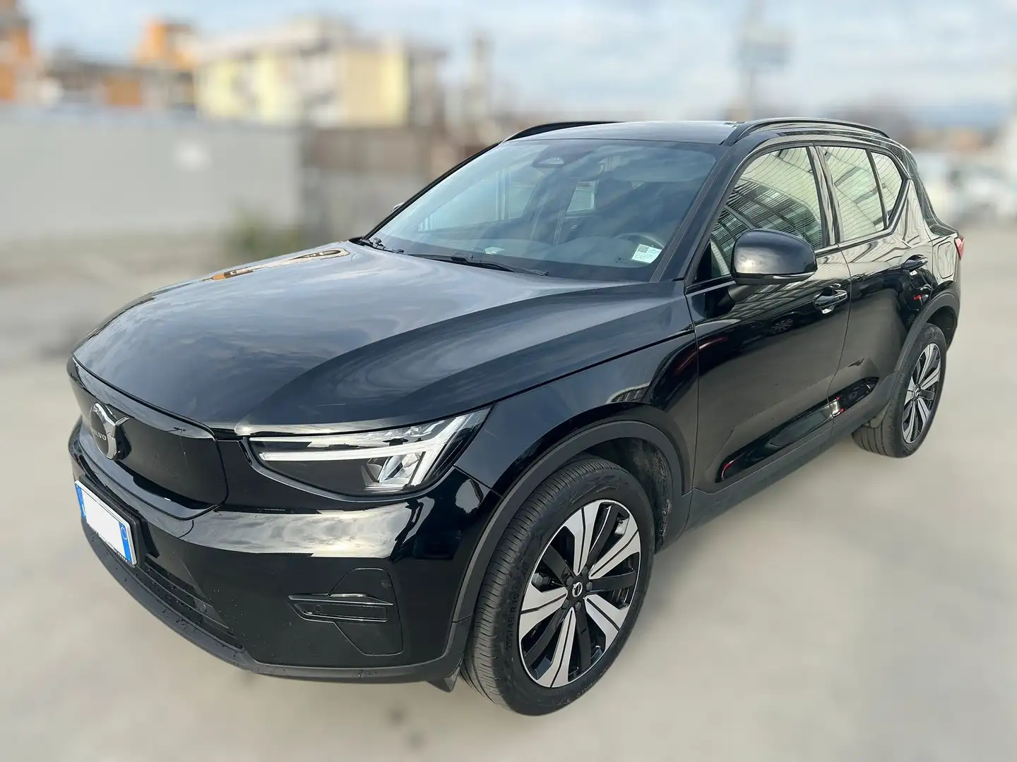 Volvo XC40 single motor - ANCHE PER NEOPATENTATI Schwarz - 1