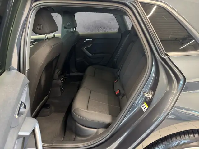Audi A3 view 10
