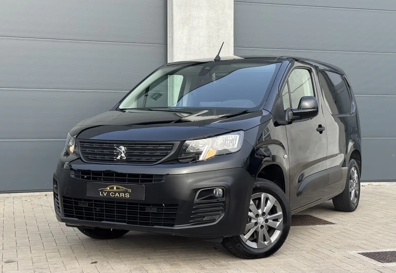 Peugeot Partner Partner 1.5 BlueHDi 130 / Carplay / 2023 / Noir - 1