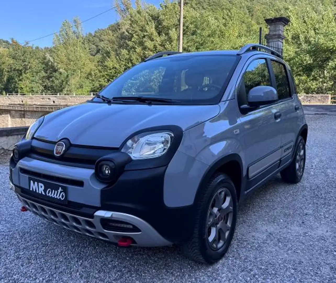 Fiat Panda 0.9 t.air t. Cross 4x4 s&s 85cv Gris - 1