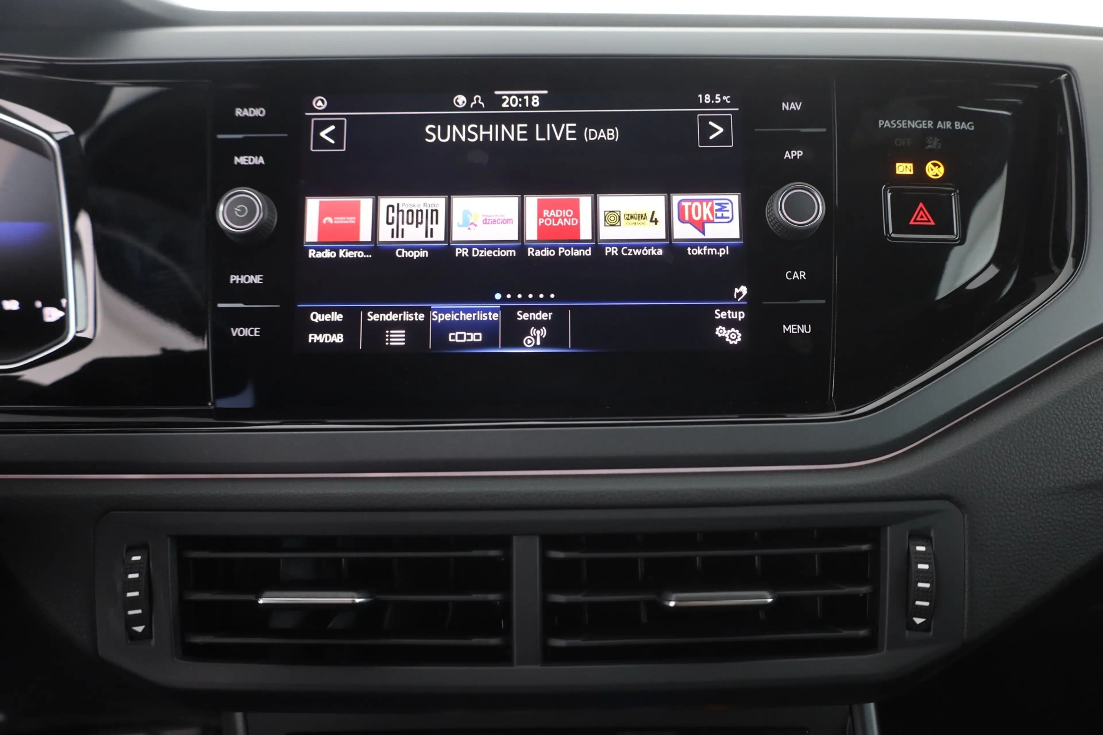 Volkswagen Taigo R-Line 1.5 TSI DSG Matrix ACC AHK — photo 12