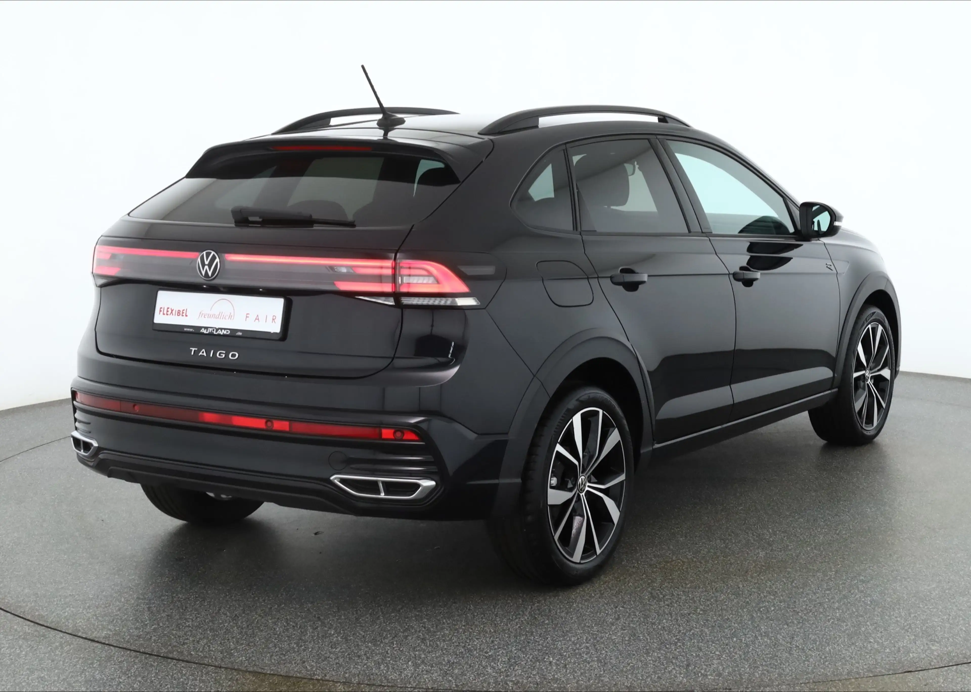 Volkswagen Taigo R-Line 1.5 TSI DSG Matrix ACC AHK — photo 5