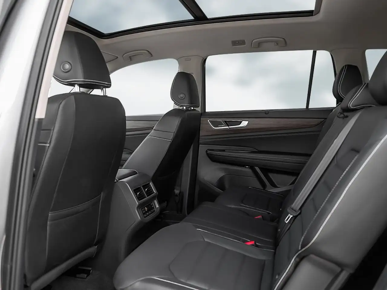 Volkswagen Atlas снимка Volkswagen Atlas