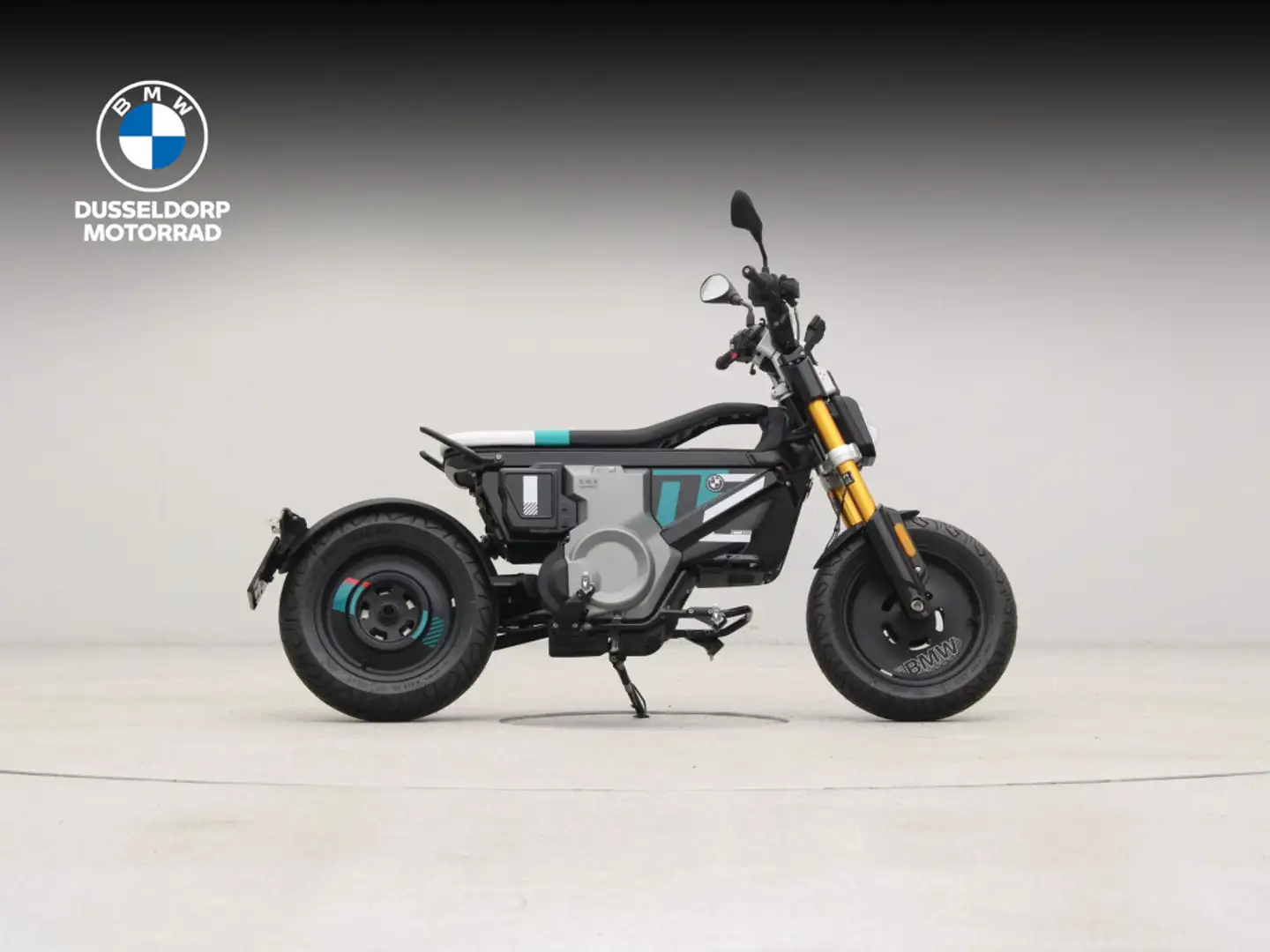 BMW CE 02 AM Highline pakket Negro - 1