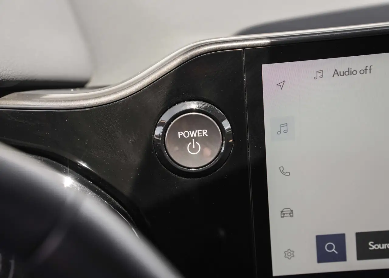 Lexus NX снимка Lexus NX
