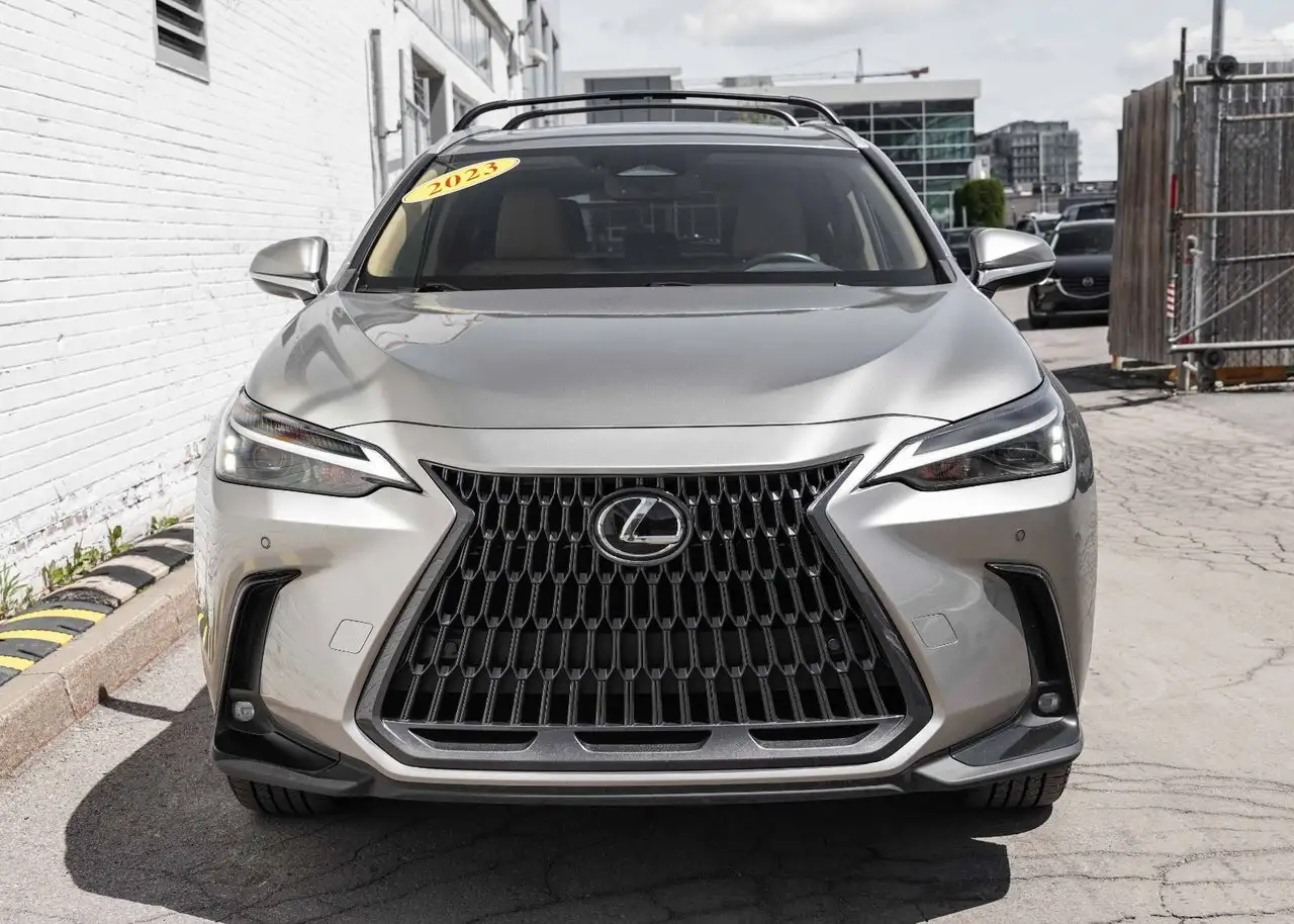 Lexus NX снимка Lexus NX