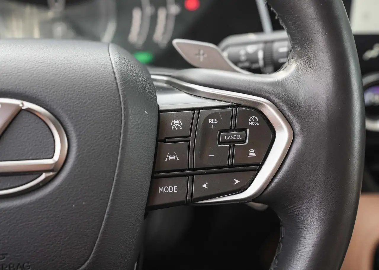 Lexus NX снимка Lexus NX