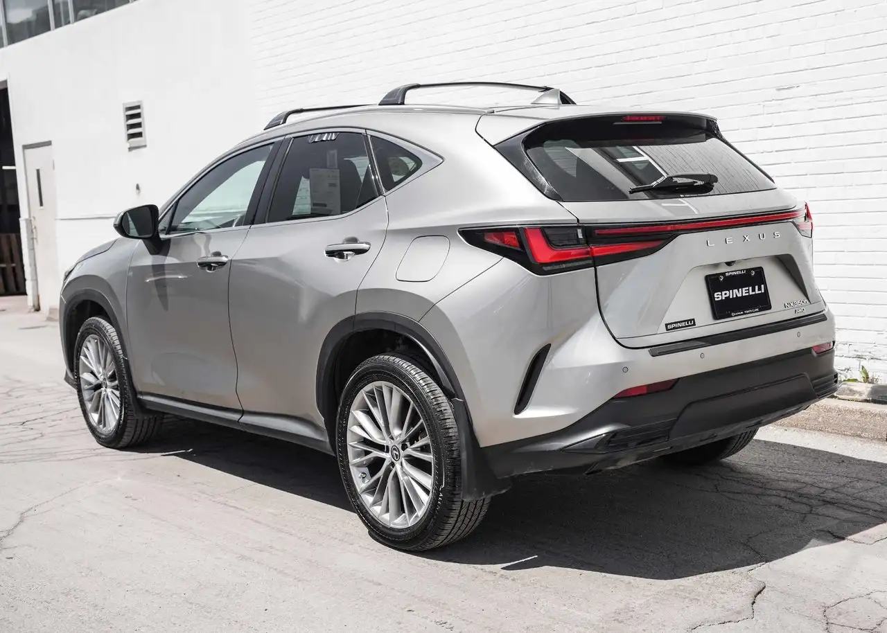Lexus NX снимка Lexus NX