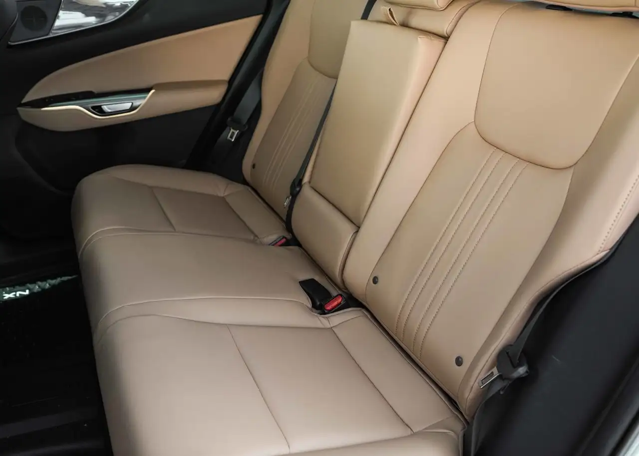 Lexus NX снимка Lexus NX