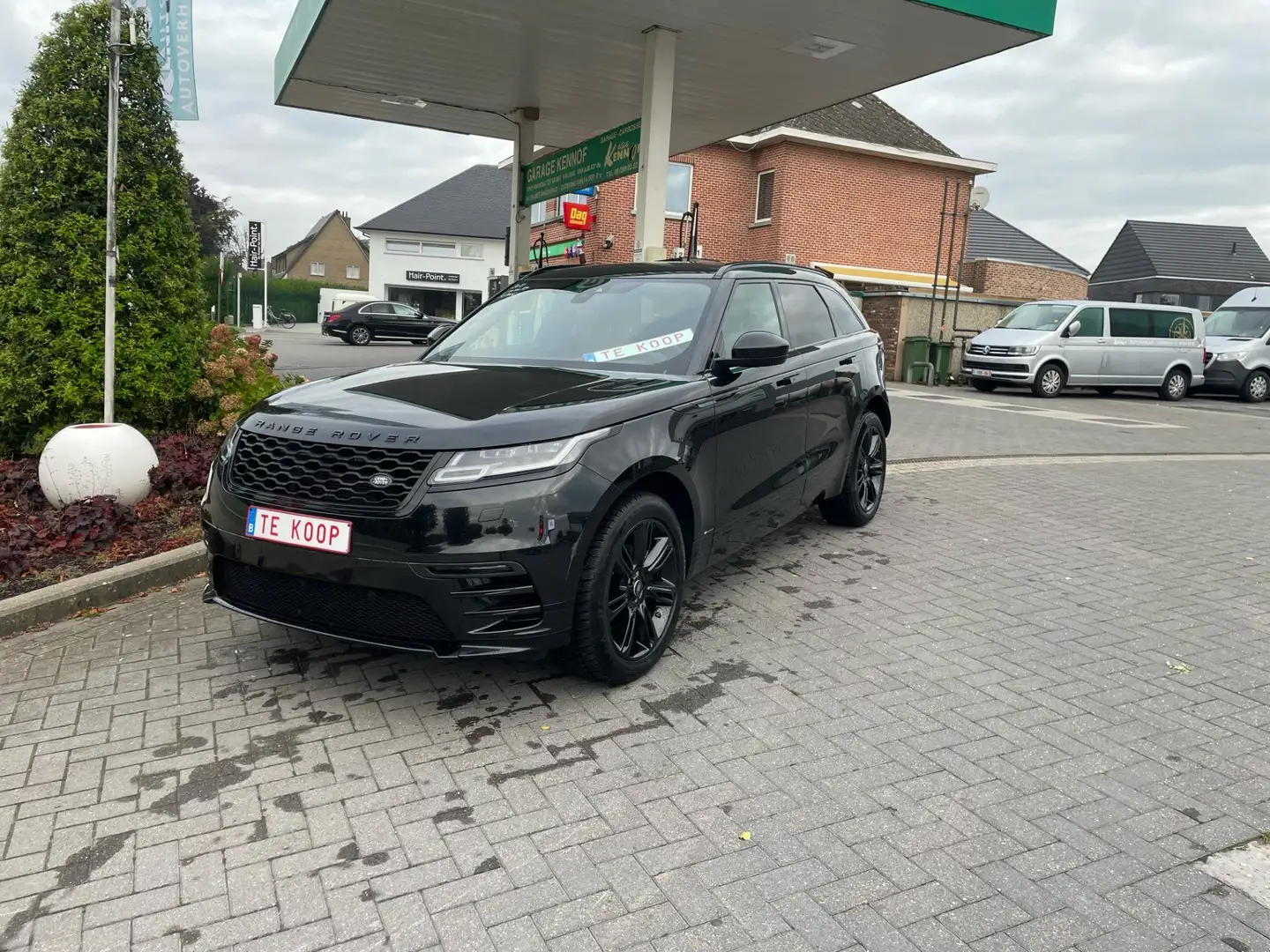 Land Rover Range Rover Velar 2.0 TD4 R-Dynamic Noir - 1