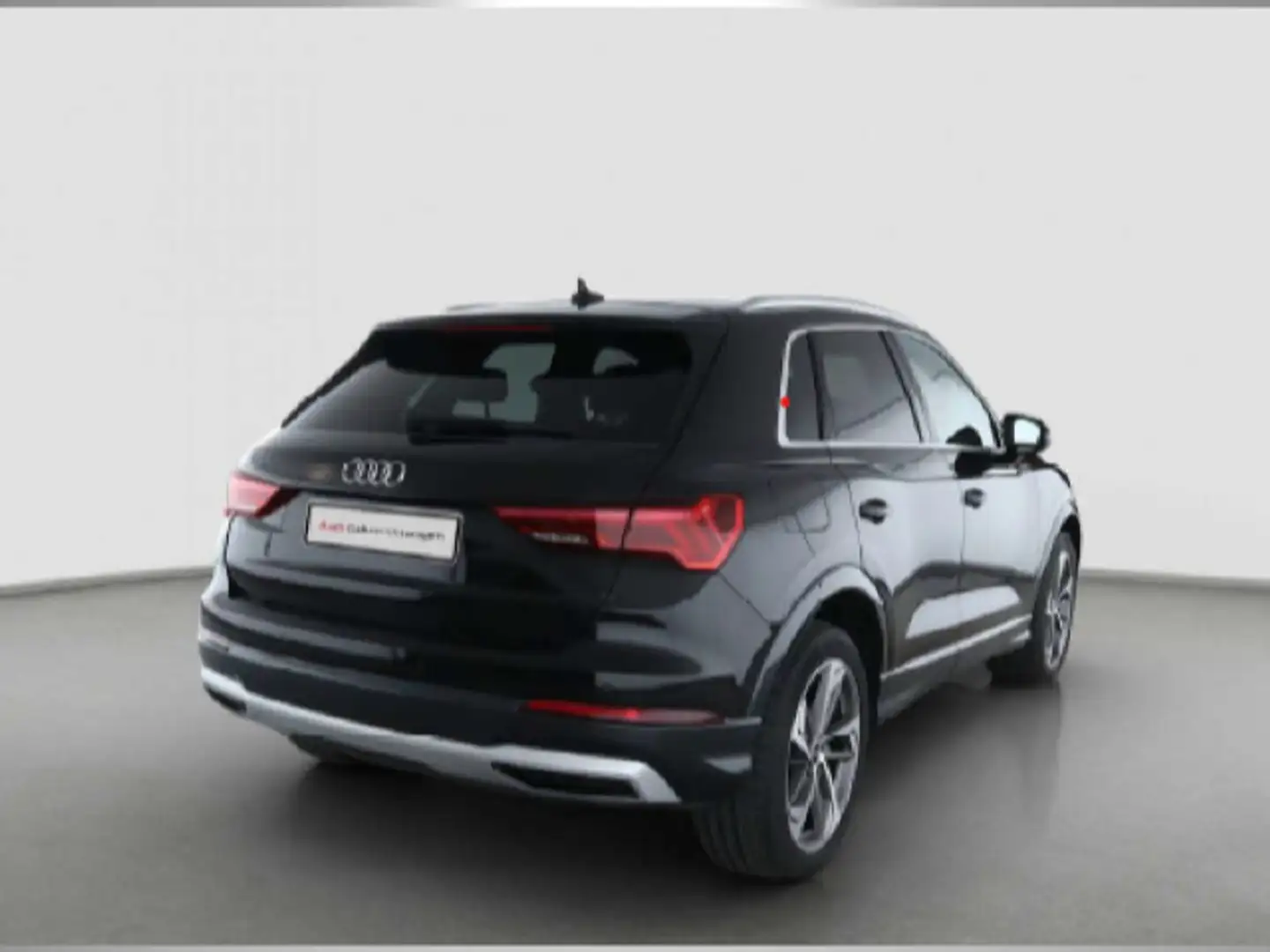 Audi Q3 35TFSI S line Stronic NAVI LED AHK SHZ VC Schwarz - 2