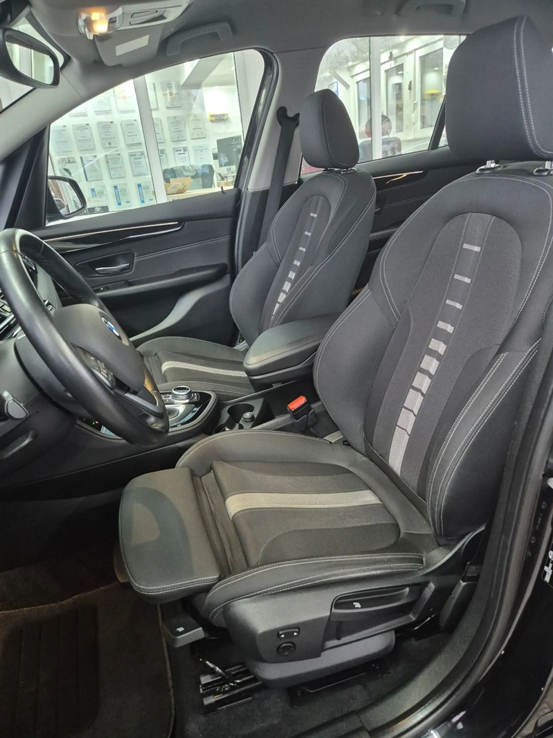 BMW 220 Steptronic Sportline LED/NAVI — photo 11