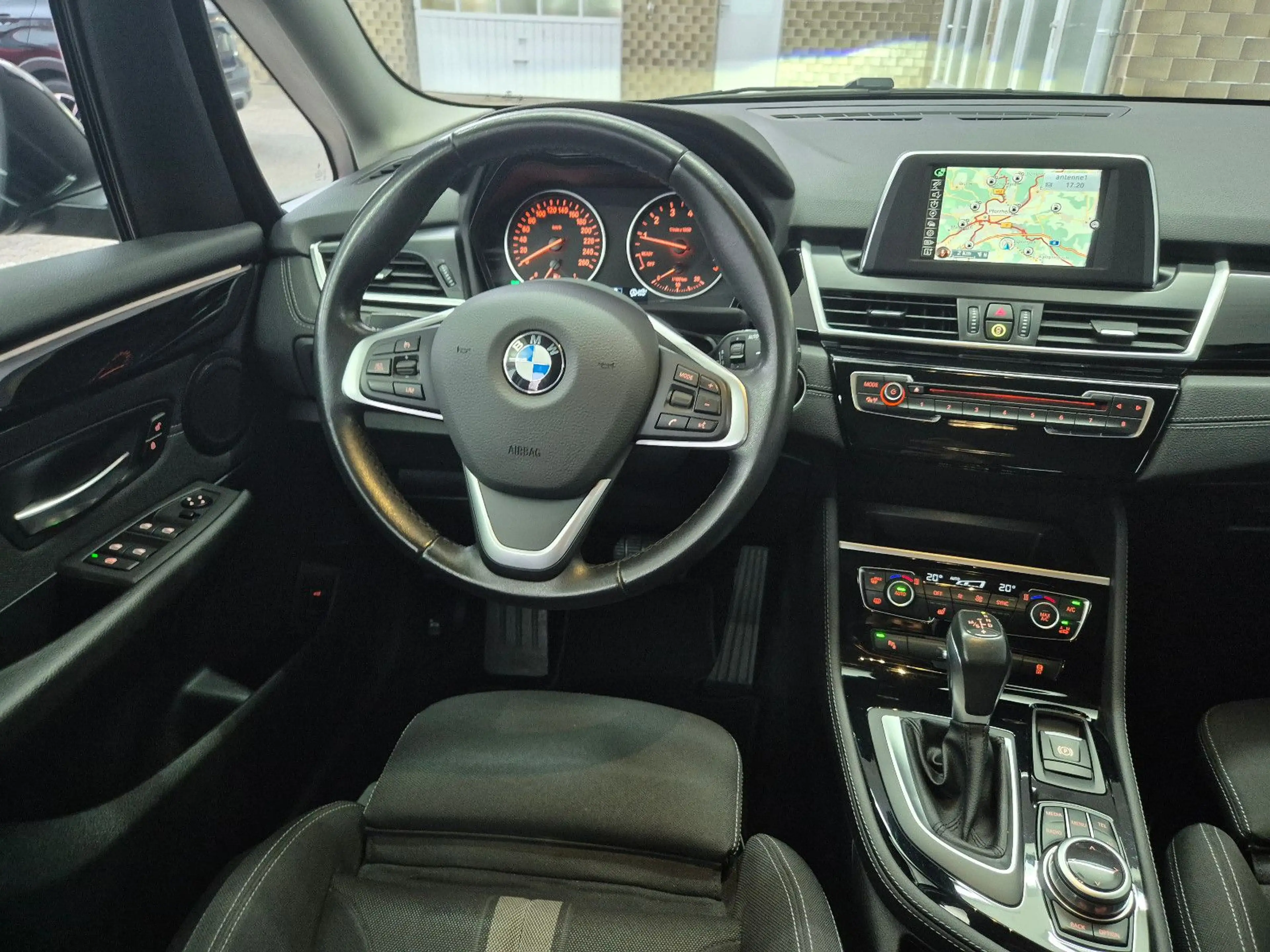 BMW 220 Steptronic Sportline LED/NAVI — photo 15