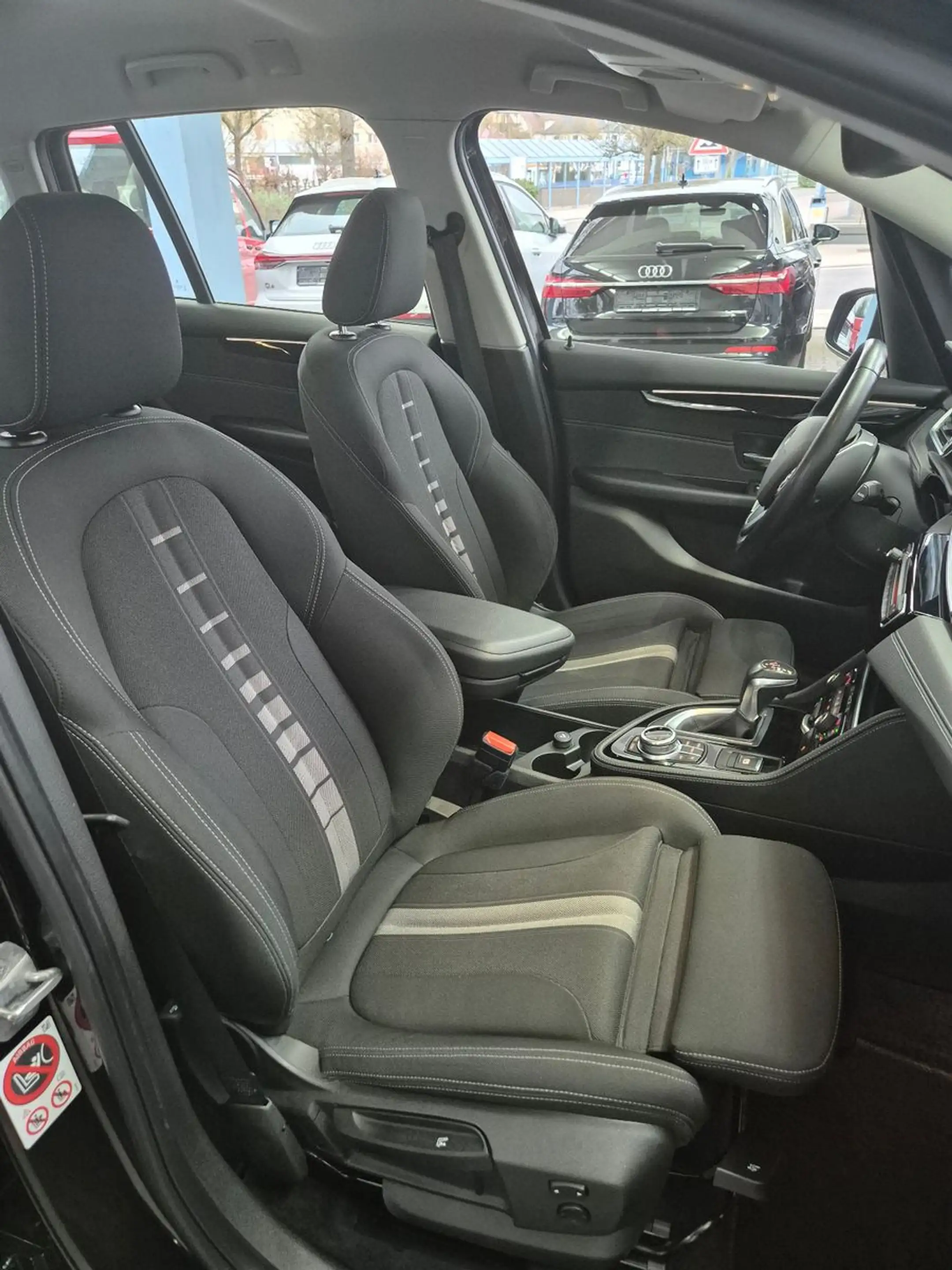 BMW 220 Steptronic Sportline LED/NAVI — photo 10