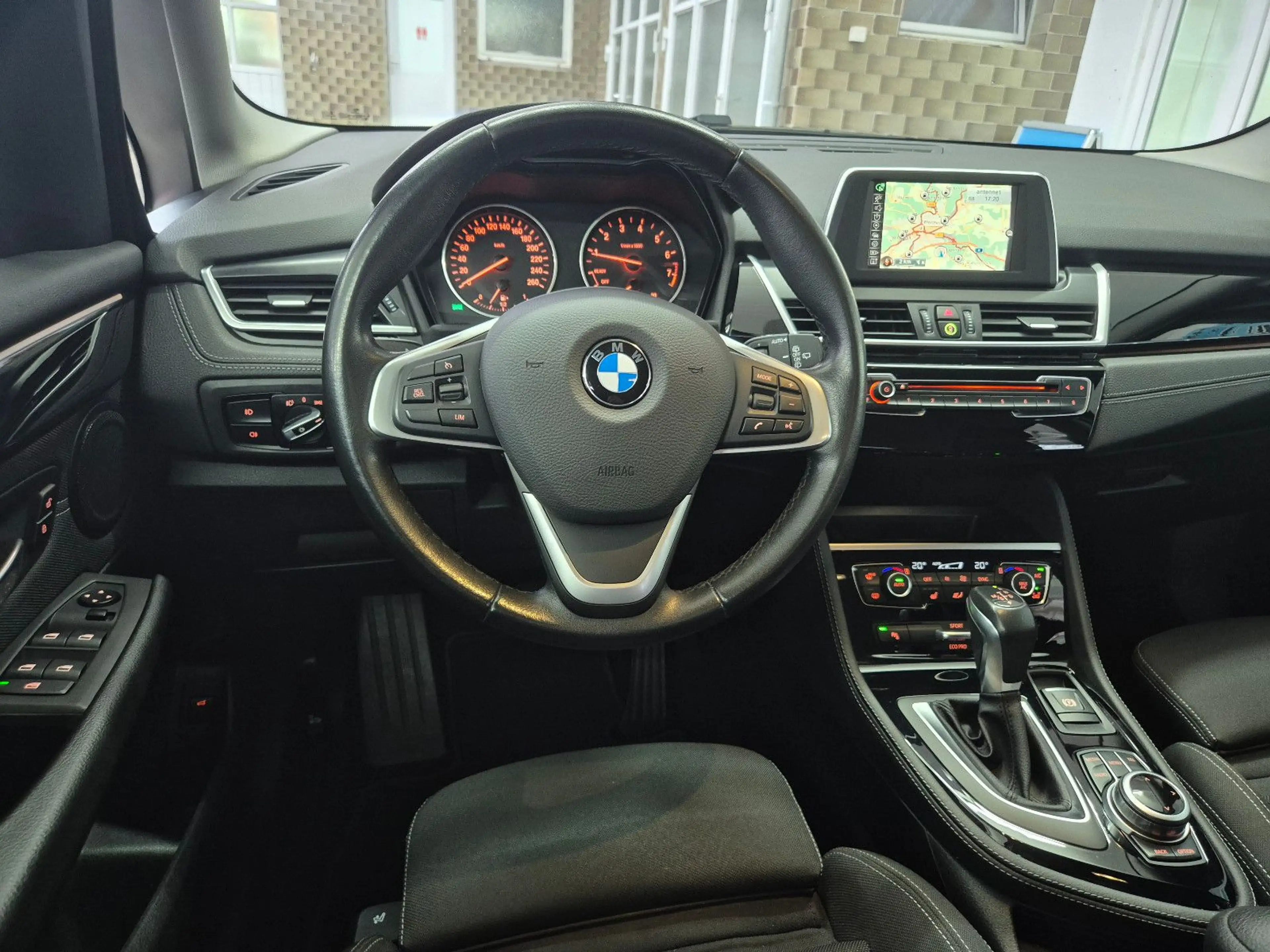 BMW 220 Steptronic Sportline LED/NAVI — photo 13
