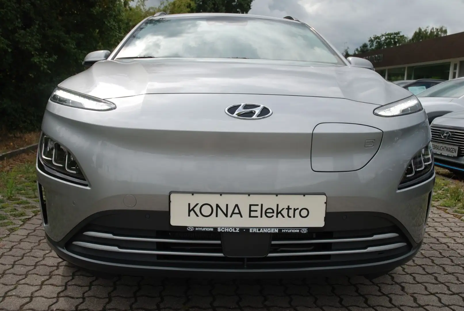 Hyundai KONA ELEKTRO 100kW Advantage Silver - 2