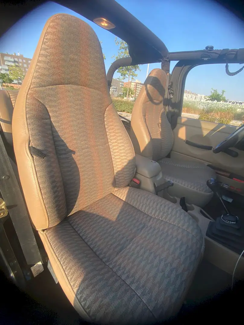 Jeep Wrangler Wrangler 2.5 Soft Top Negro - 2