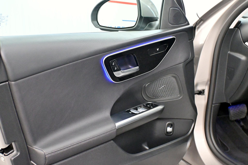 Mercedes-Benz C 180 C 180 Avantgarde *360grad-Kamera + Distronic* — photo 14
