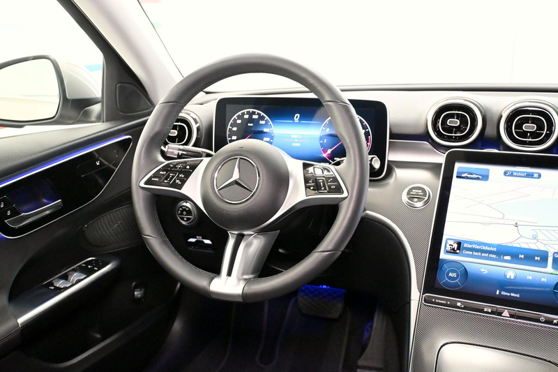 Mercedes-Benz C 180 C 180 Avantgarde *360grad-Kamera + Distronic* — photo 13