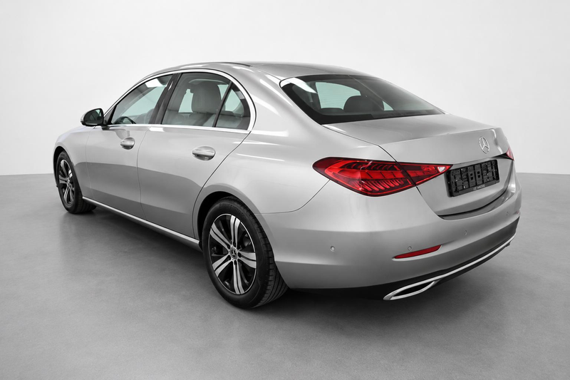 Mercedes-Benz C 180 C 180 Avantgarde *360grad-Kamera + Distronic* — photo 6