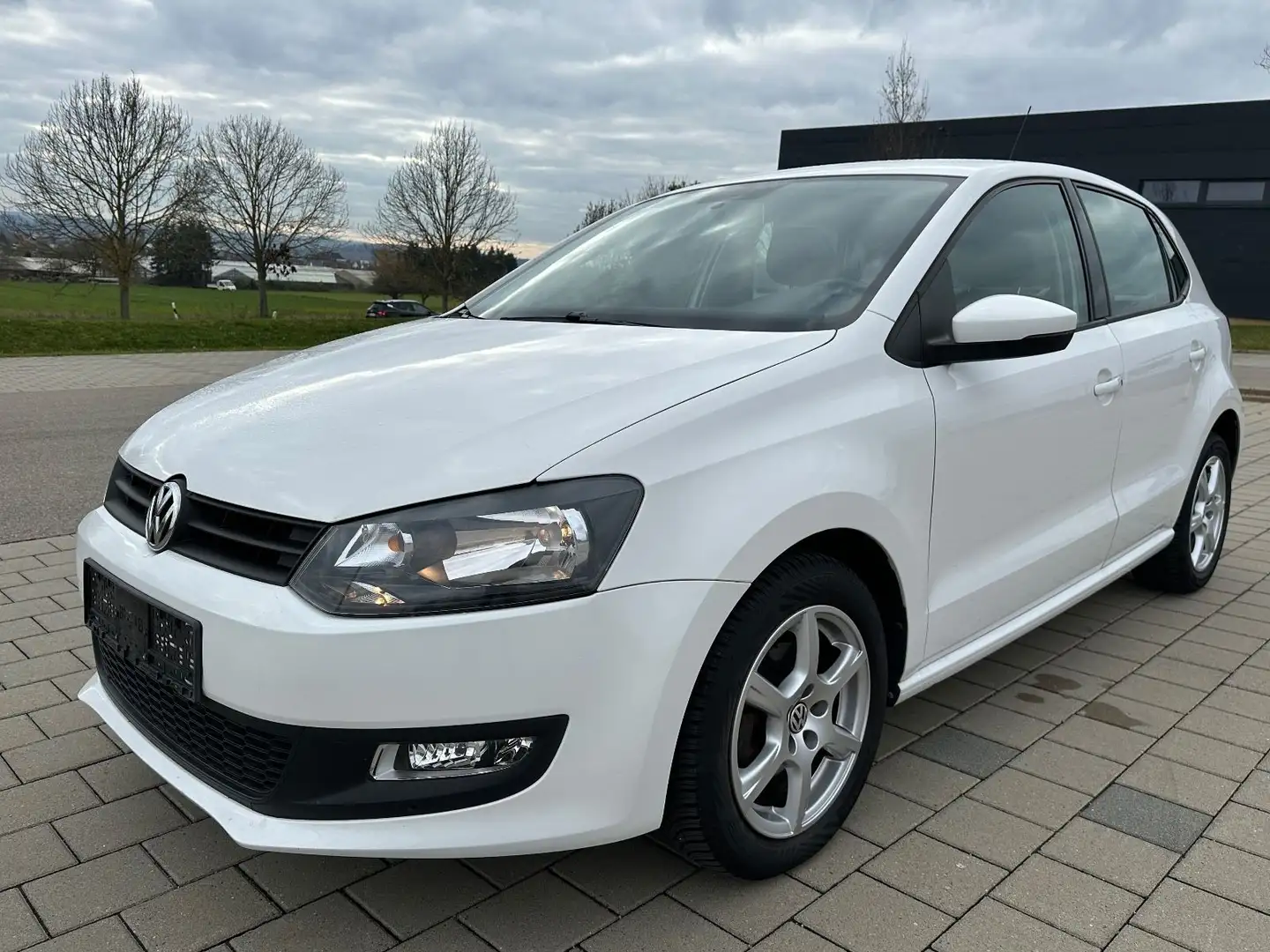 Volkswagen Polo 1.4 Comfortline*KLIMA*ALU*TÜV*5 TRG* Weiß - 1