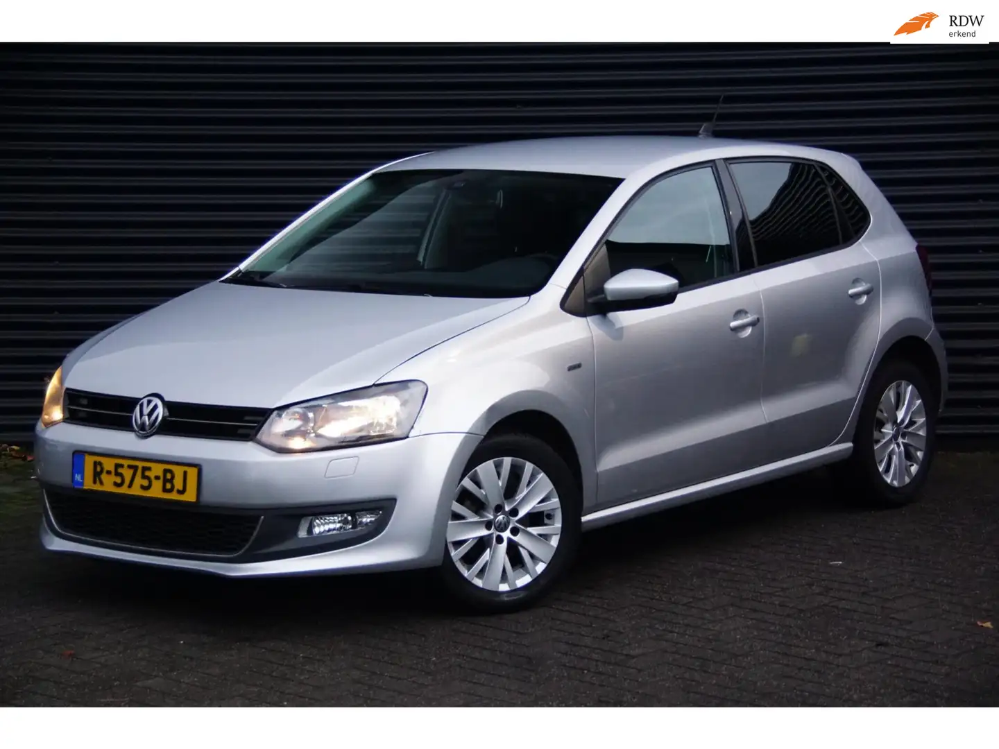 Volkswagen Polo 1.2-12V Comfrotline LIFE | Cruise | Navi | Clima | Grau - 1