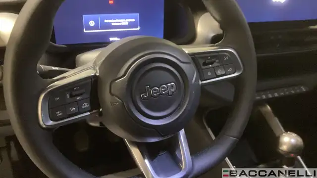 Jeep Avenger view 9