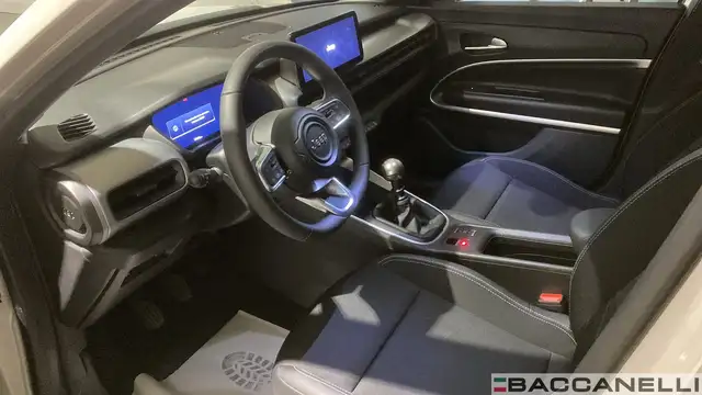 Jeep Avenger view 13