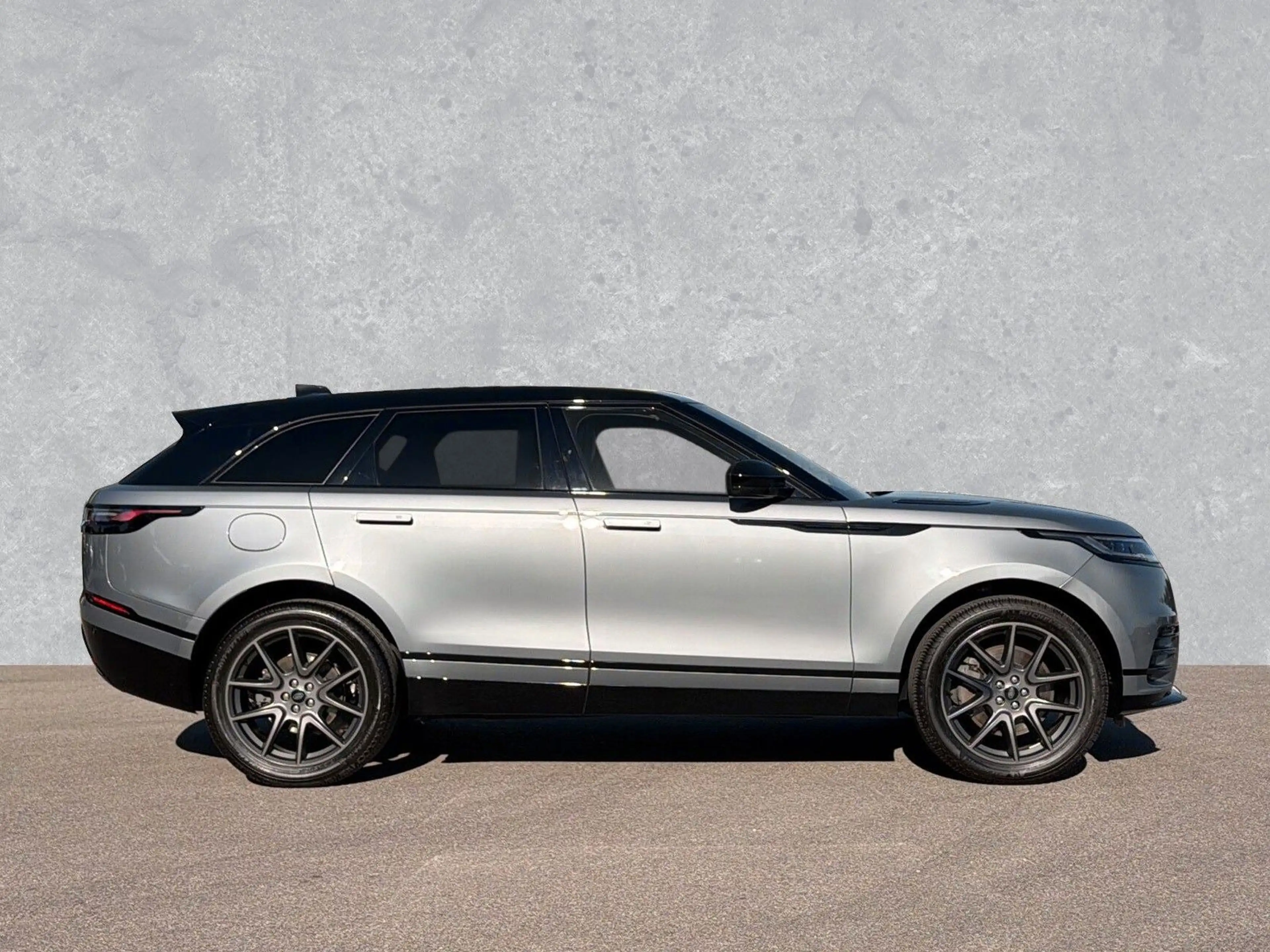 Land Rover Range Rover Velar D300 DYNAMIC HSE AWD AHK ACC — photo 6