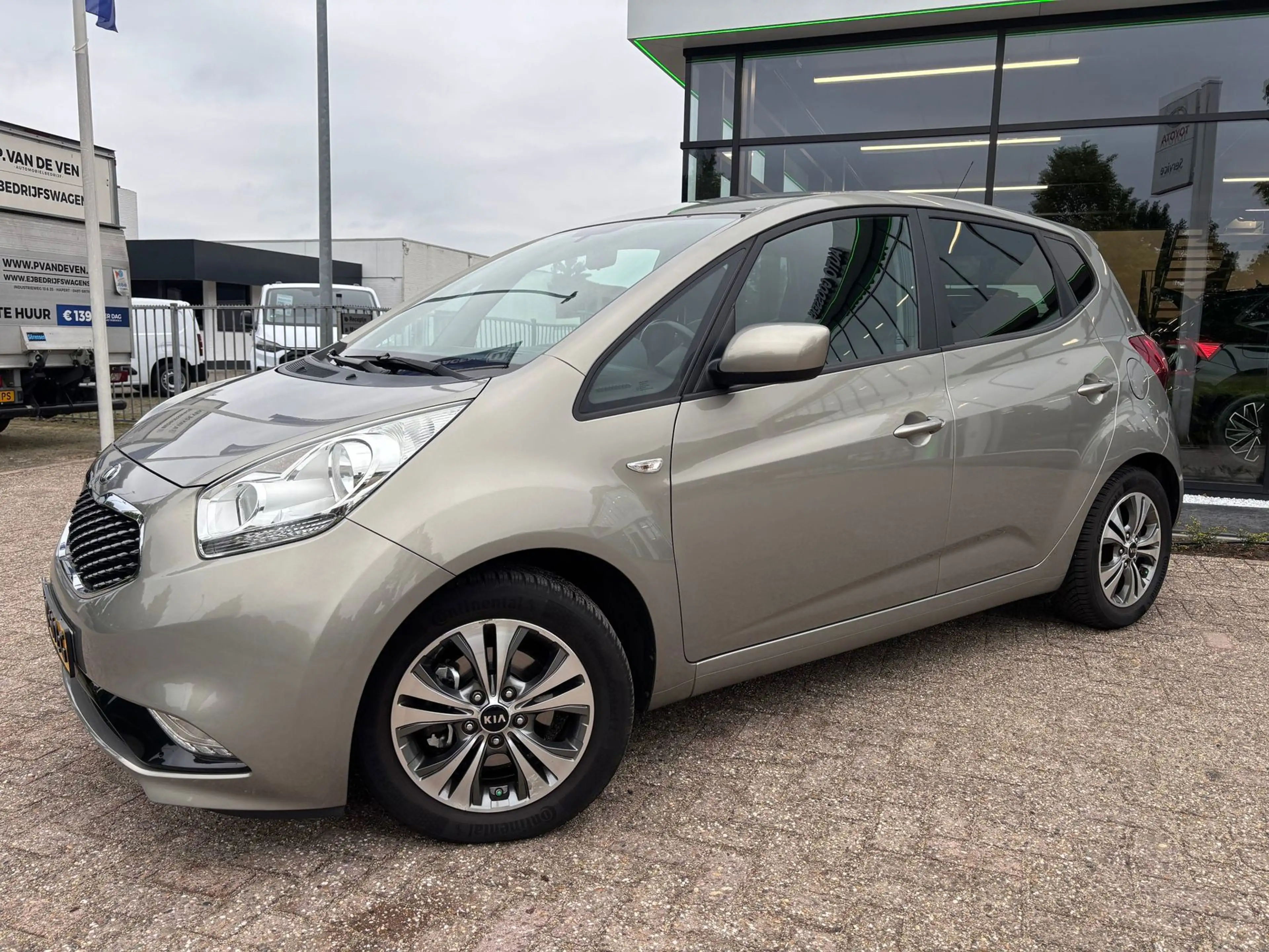 Kia Venga 1.4 CVVT DynamicPLusLine|Trekhaak — photo 2