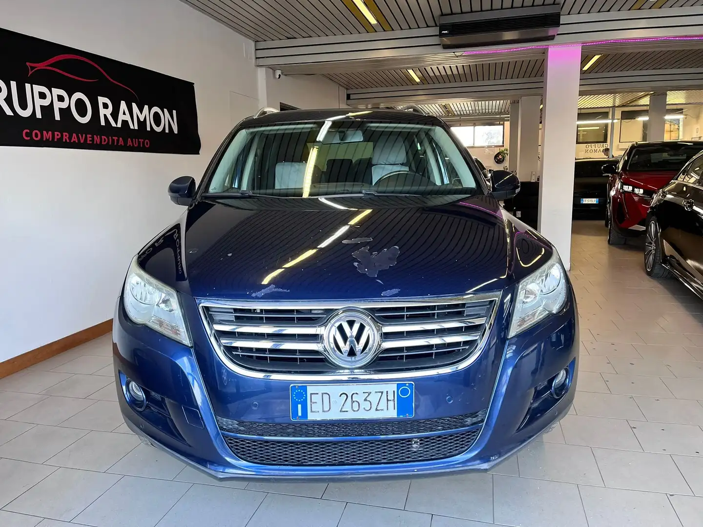 Volkswagen Tiguan 2.0 tdi Sport & Style Blu/Azzurro - 2