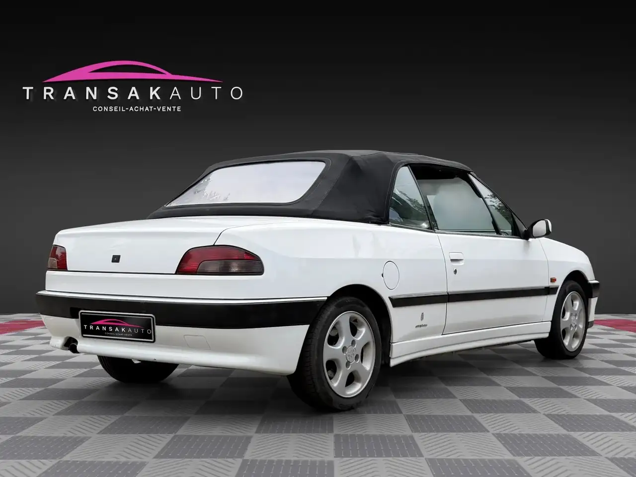 Peugeot 306 CABRIOLET 2.0i 121 ch - DESIGN ASSEMBLAGE PININFARINA, foto 10
