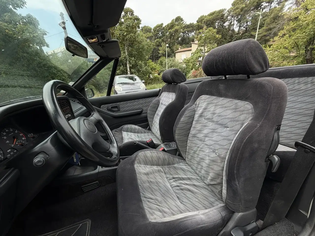 Peugeot 306 CABRIOLET 2.0i 121 ch - DESIGN ASSEMBLAGE PININFARINA, foto 11