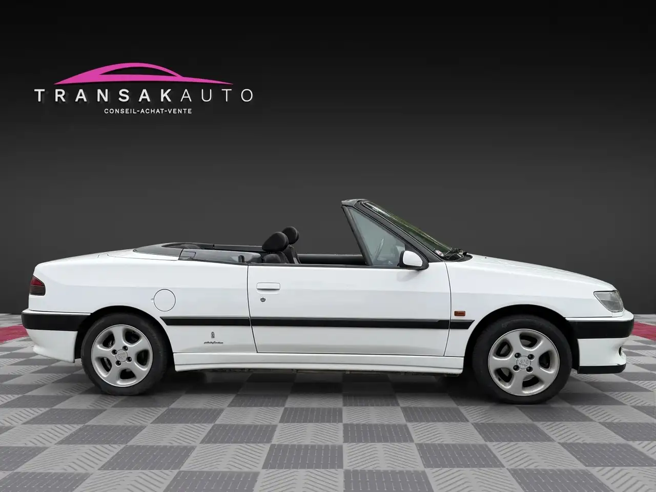 Peugeot 306 CABRIOLET 2.0i 121 ch - DESIGN ASSEMBLAGE PININFARINA, foto 6