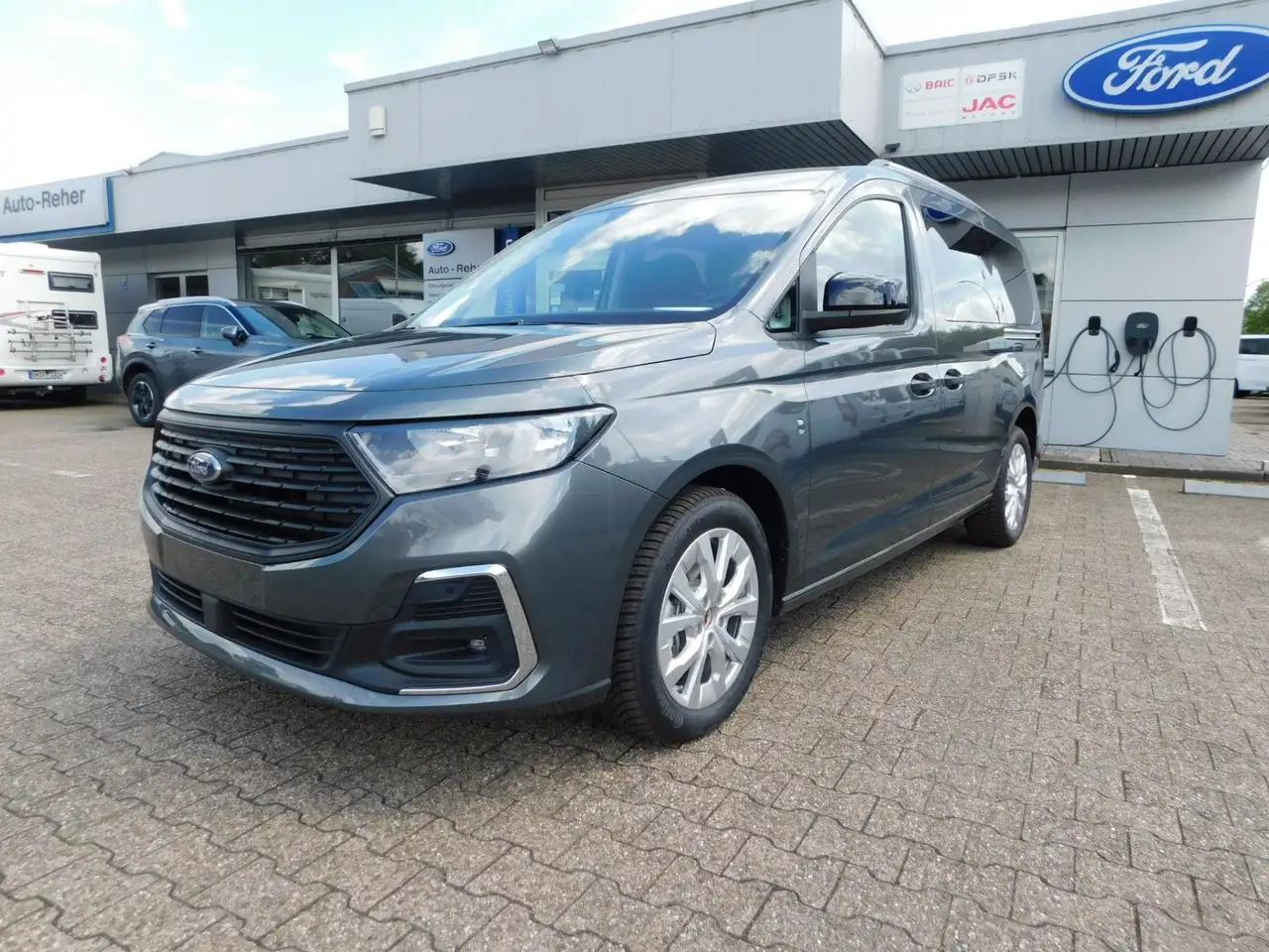 Ford Tourneo Connect Grand Tourneo Titanium L2 Autom. 5 J. Garantie 3