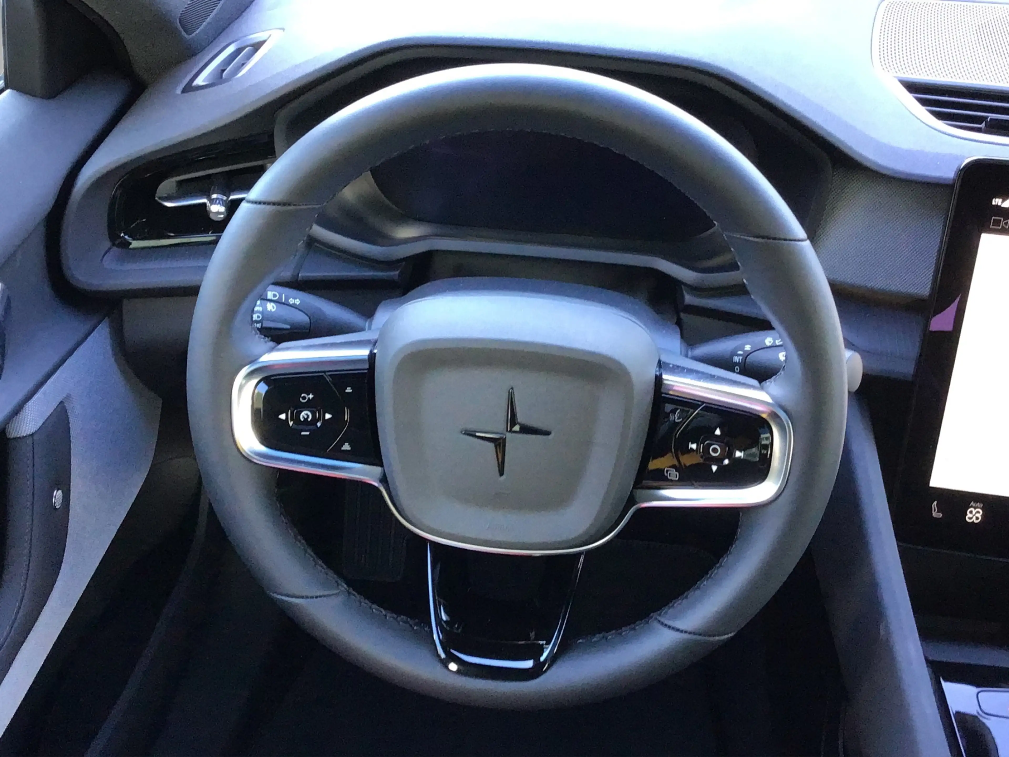 Polestar 2 Long Range Dual Motor Performance-, Pilot Lite, Pl — photo 12
