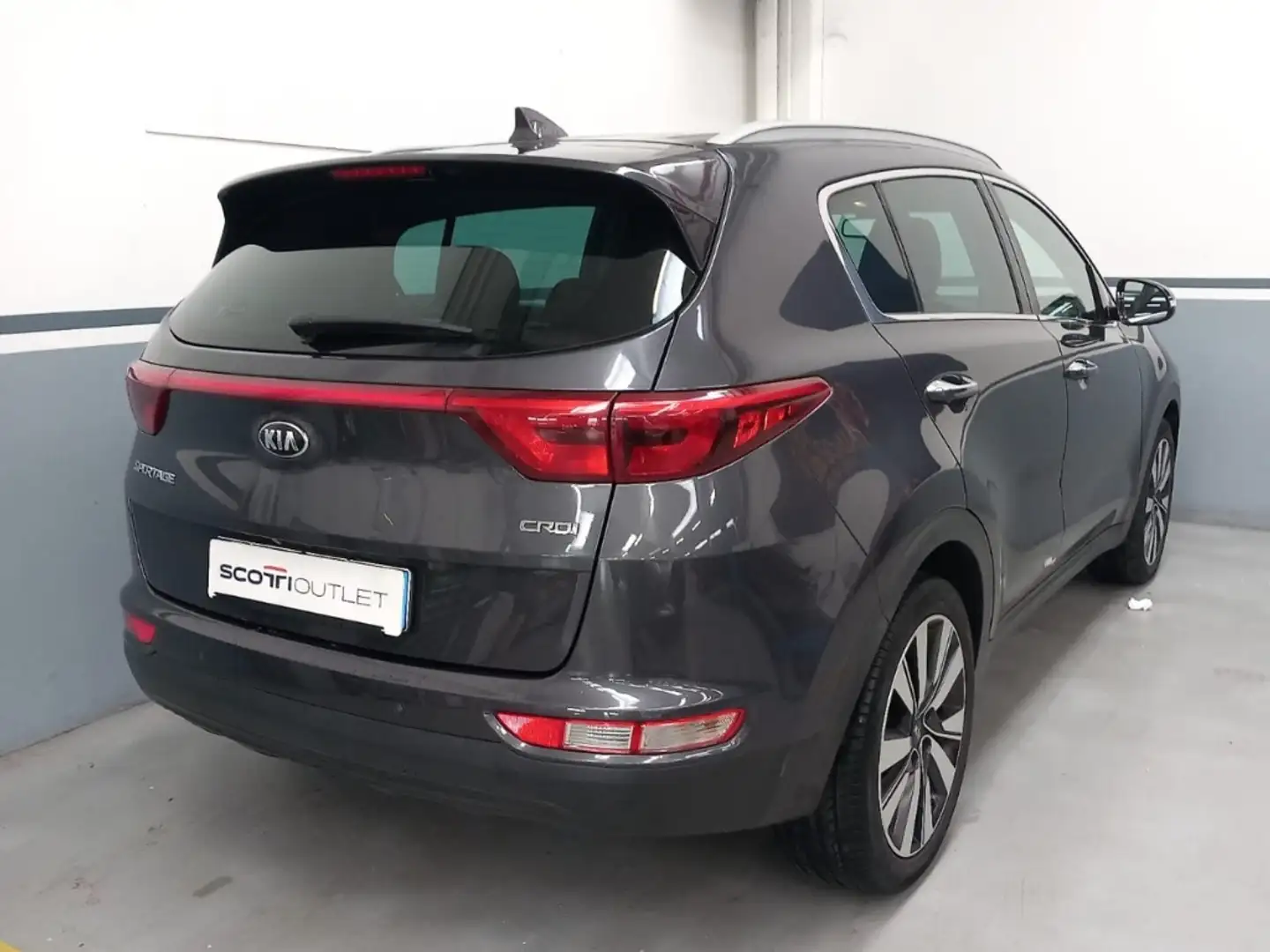 Kia Sportage 1.7 crdi Cool Navi 2wd 115cv my Grigio - 2