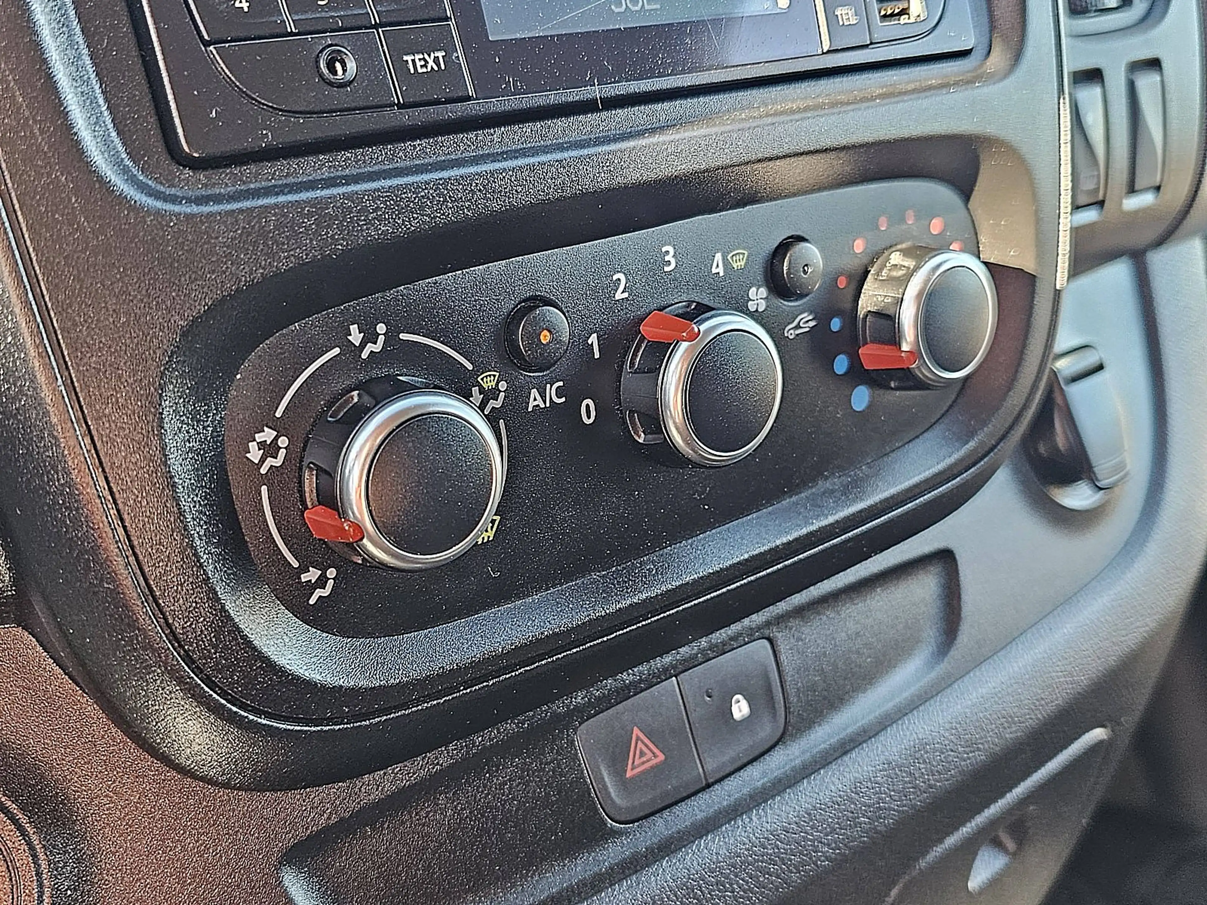 Nissan NV300 L2 Lang Euro6 Airco! — photo 11