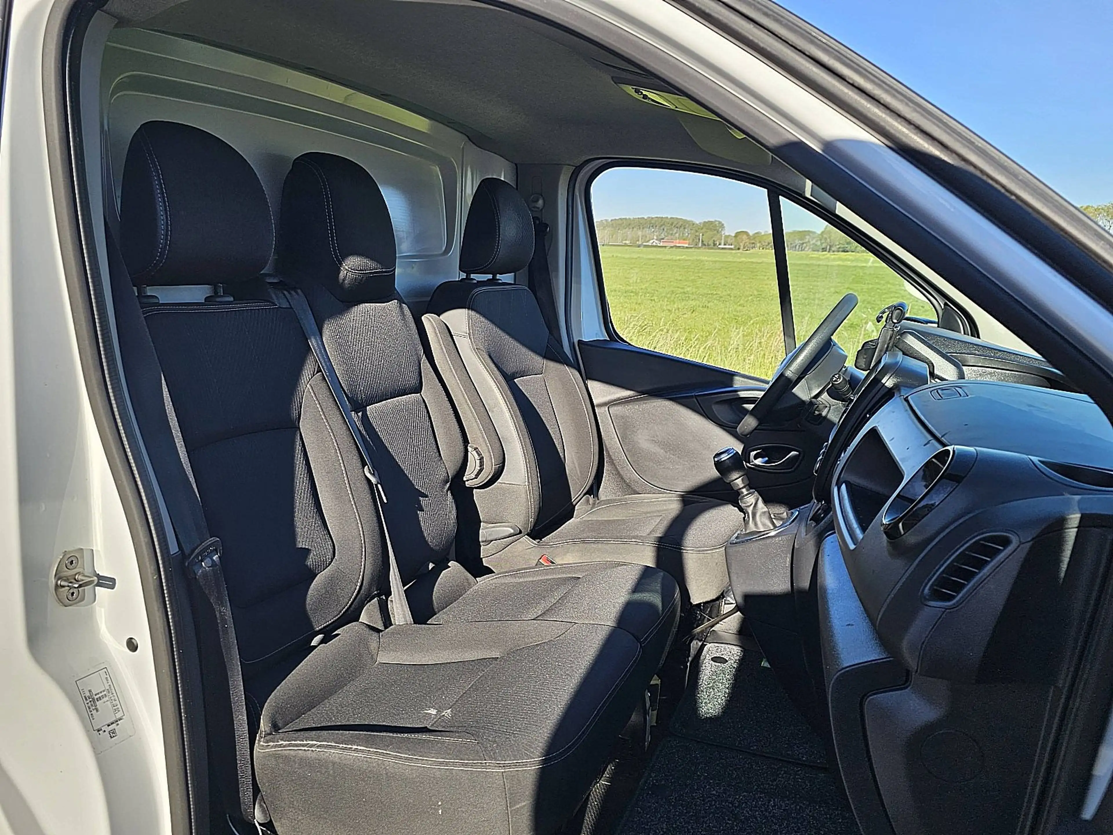 Nissan NV300 L2 Lang Euro6 Airco! — photo 7