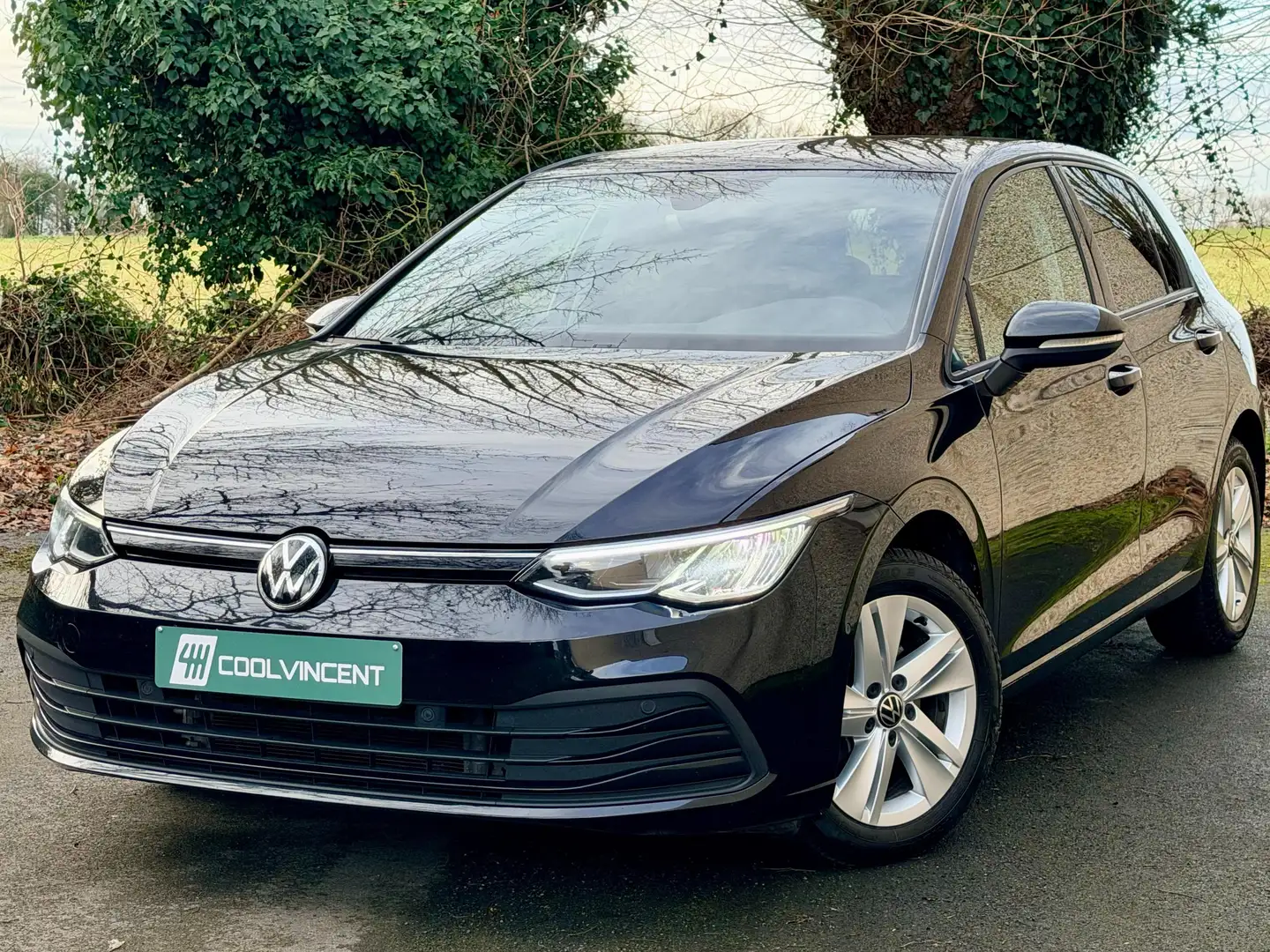 Volkswagen Golf 2.0 SCR TDi Life DSG * AUTOMATIQUE * TVA RECUP Noir - 1