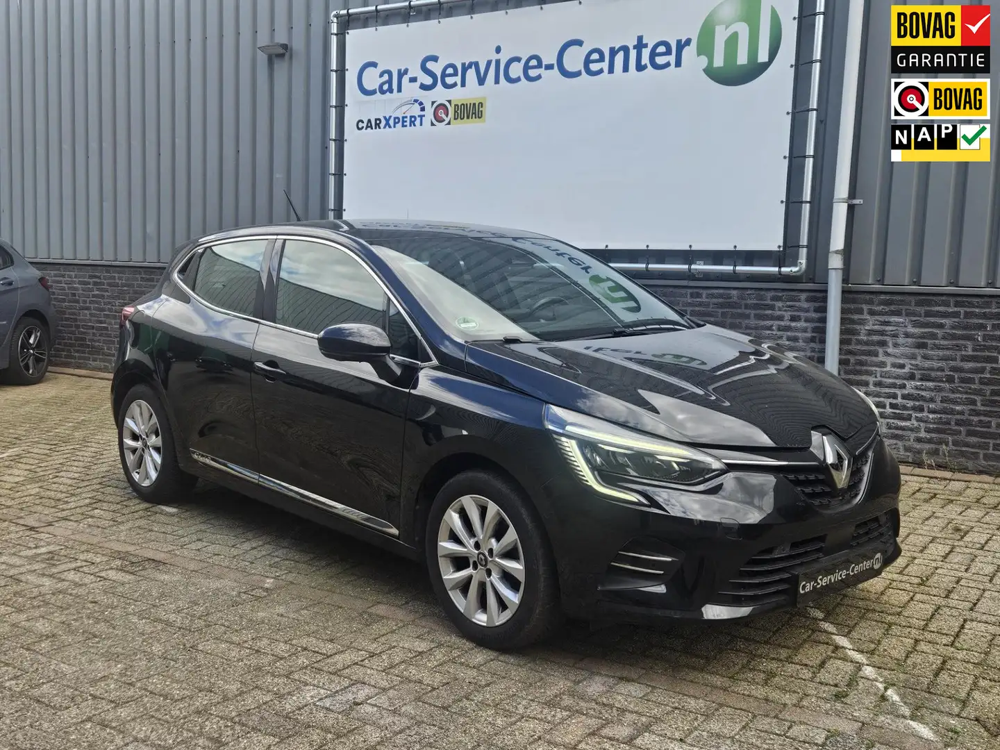 Renault Clio 1.3TCE Intens automaat Zwart - 1